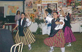 También se pudo disfrutar de los bailes murcianos en el stand