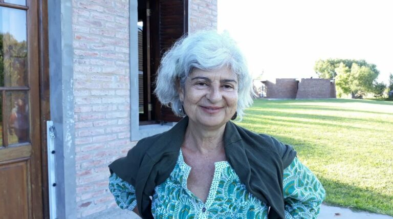 Entrevista a Ariane Weinberger autora de: Trabajos con el Nivel de Sueño en las Escuelas del Despertar Entrevista a Ariane Weinberger autora de: Trabajos con el Nivel de Sueño en las Escuelas del Despertar