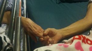 George-y-Ora-Lee-fallecieron-tomados-de-la-mano