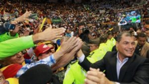 correa-publico