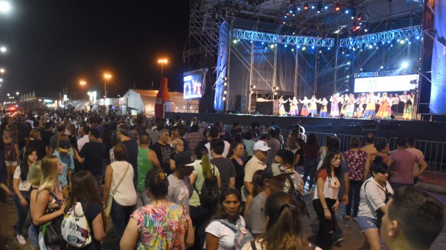 Rosario: La Fiesta Nacional de Colectividades 2019 cerró su edición 35 con balance positivo