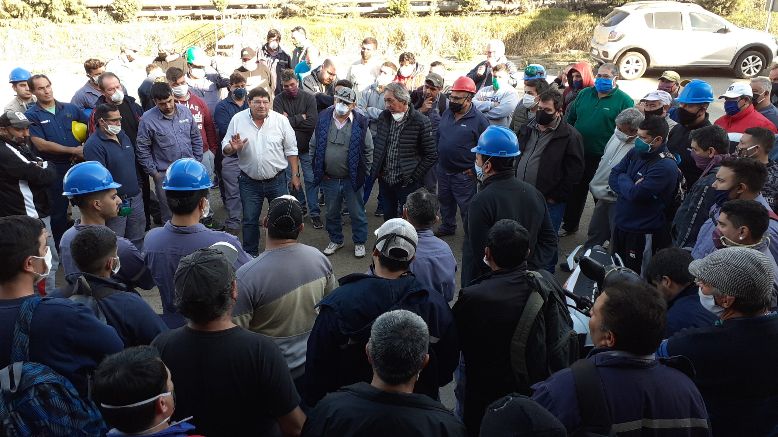 «Con mi familia desde Diciembre no dormimos bien». Videos del Encuentro de Comisión SOEA con Trabajadores de Vicentin Intervenida