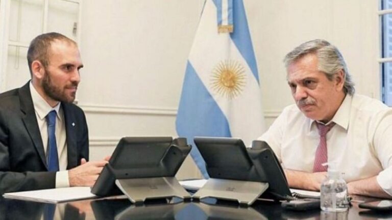 Muy bien: Argentina despejó el horizonte financiero hasta 2025 con el canje