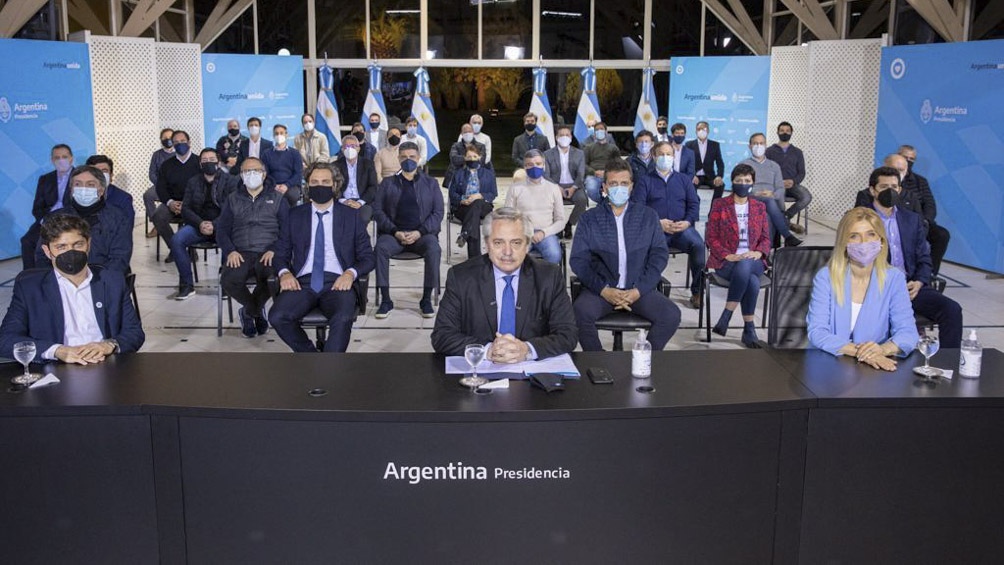 Repudio Nacional a la policía bonaerense. Fernández advirtió que «no vale todo» a la hora de reclamar