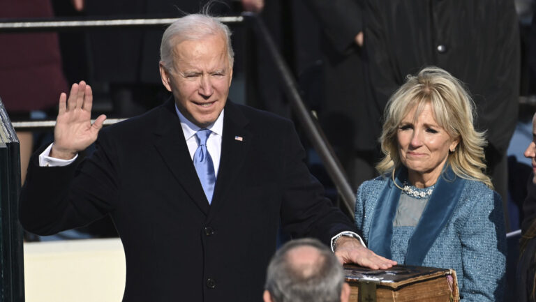 VIDEO: Joe Biden jura como el 46.º presidente de EE.UU. El discurso.