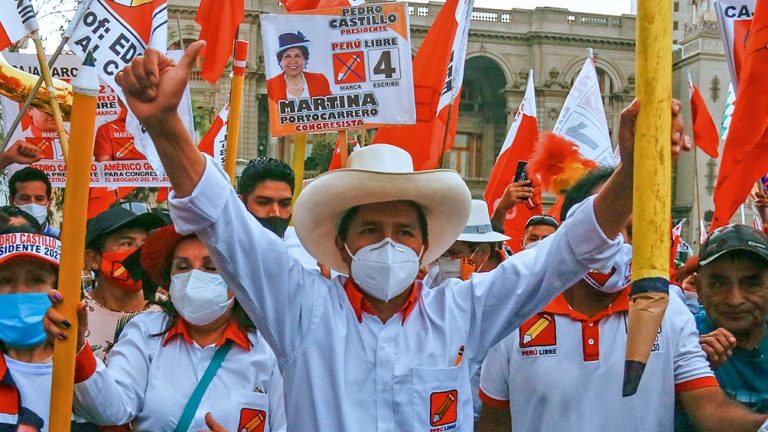 Terminó el escrutinio en Perú y ganó Castillo