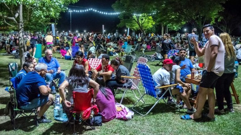 Jueves 28: Primer picnic nocturno en Puerto General San Martín