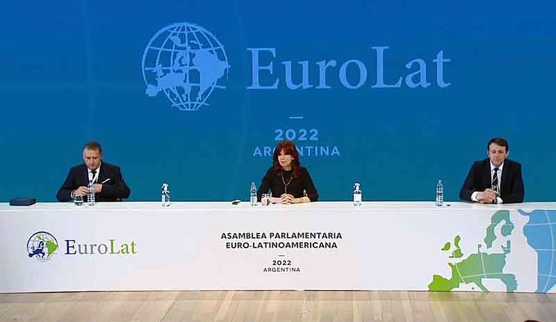 Las definiciones de Cristina Kirchner en EuroLat: Poder Financiero, Pandemia y Rol del Estado