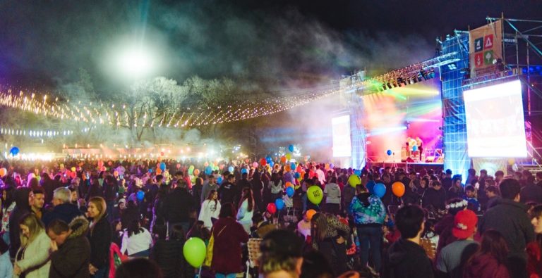 San Lorenzo recibió la primavera con multitudinario picnic nocturno