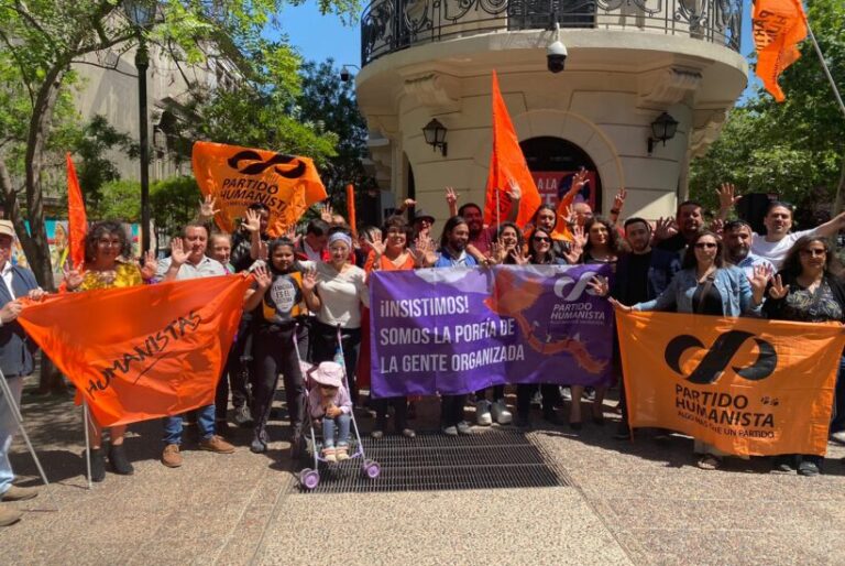 Recupera su legalidad el Partido Humanista de Chile