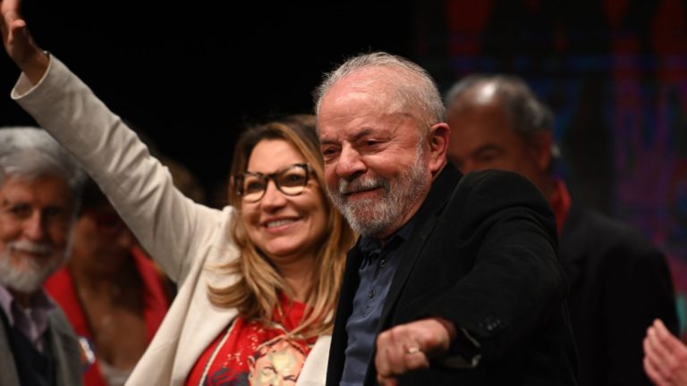 LULA ganó por más de 5 puntos e irá a segunda vuelta con Bolsonaro