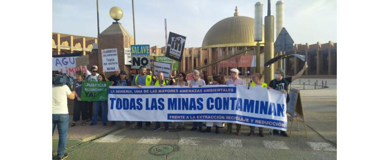 El movimiento contra el extractivismo organiza en Sevilla su resistencia en el Contrasalón Minero