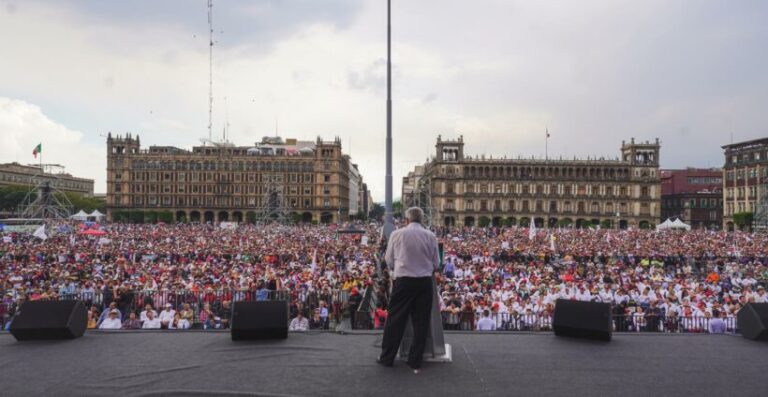 En el cuarto aniversario de su gobierno, López Obrador reivindicó el humanismo mexicano