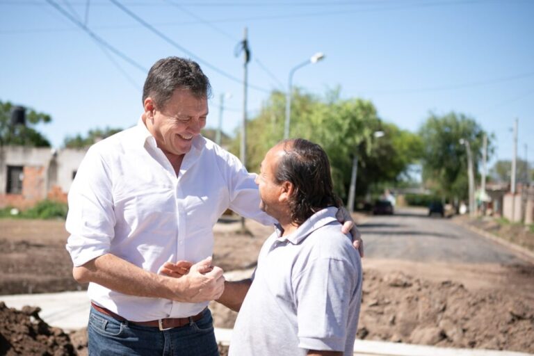 La Municipalidad de San Lorenzo realiza obras para eliminar las zanjas en barrio Moreno