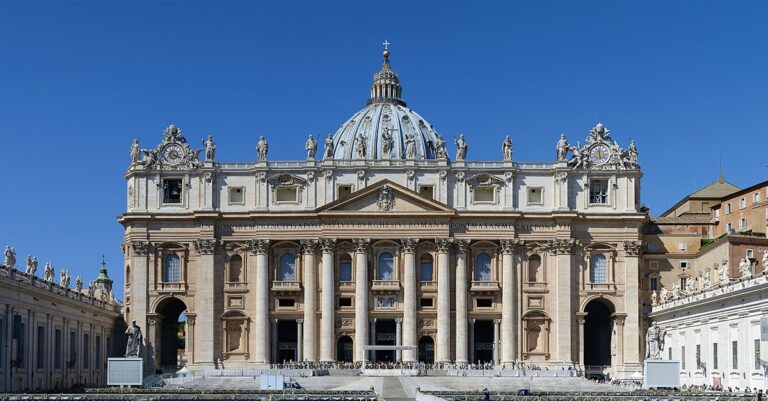 Vaticano; autoritarismo y antisemitismo (X)