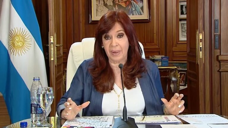 Lawfare: La mafia judicial continúa la farsa proscribiendo a CFK en base a una condena sin pruebas