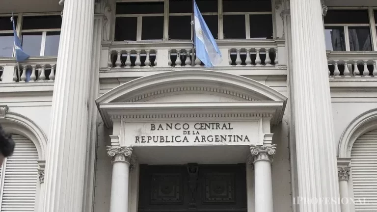 El Banco Central subió la tasa de interés de plazos fijos y puso un tope a la de las tarjetas de crédito