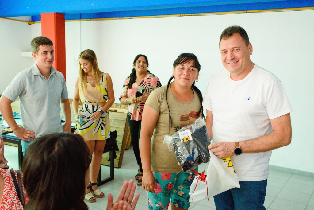 Se completó la primera etapa del programa de desarrollo integral Mujeres Emprendedoras