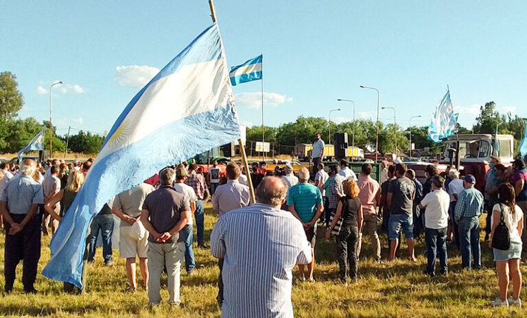 Un sector del campo rechazó el pago de un bono de .000 a trabajadores rurales