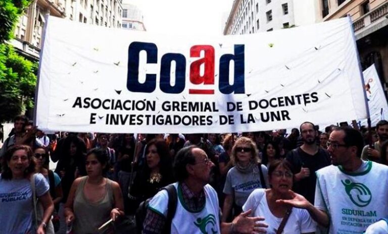 Coad reclamó que los legisladores santafesinos rechacen la ley ómnibus