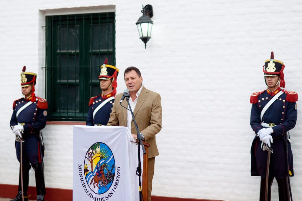 San Lorenzo efectuó un reconocimiento al servicio de sus profesionales de la salud