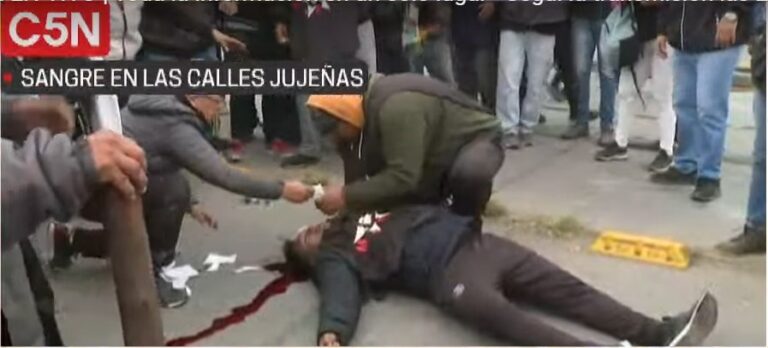 El Dictador Morales hizo jurar la resistida Constitución de Jujuy en medio de protestas represión y heridos graves