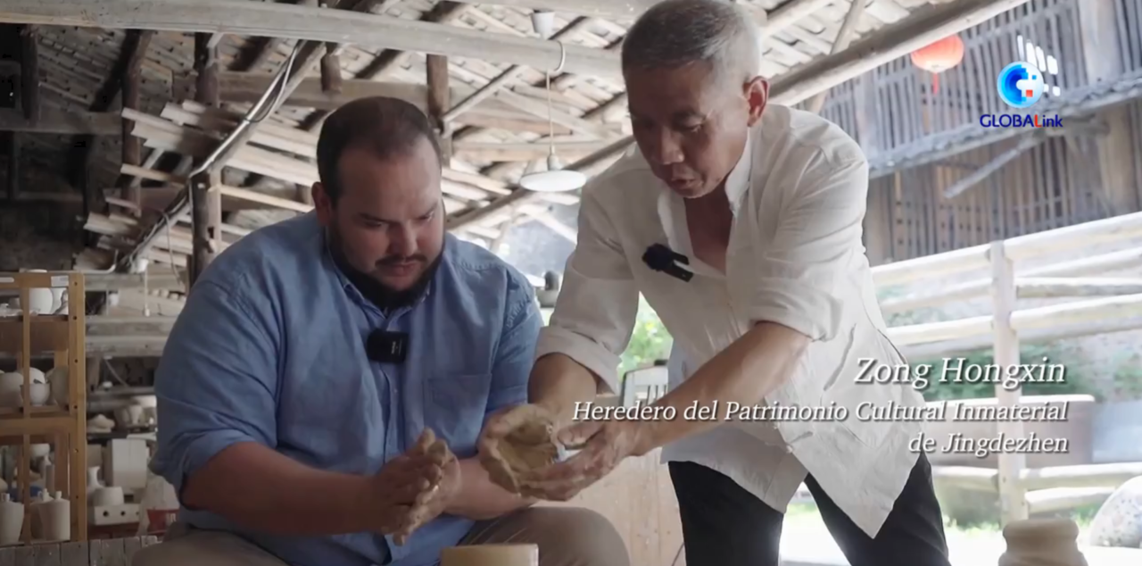 Video: Capital de porcelana de China atrae a más jóvenes para buscar sueños