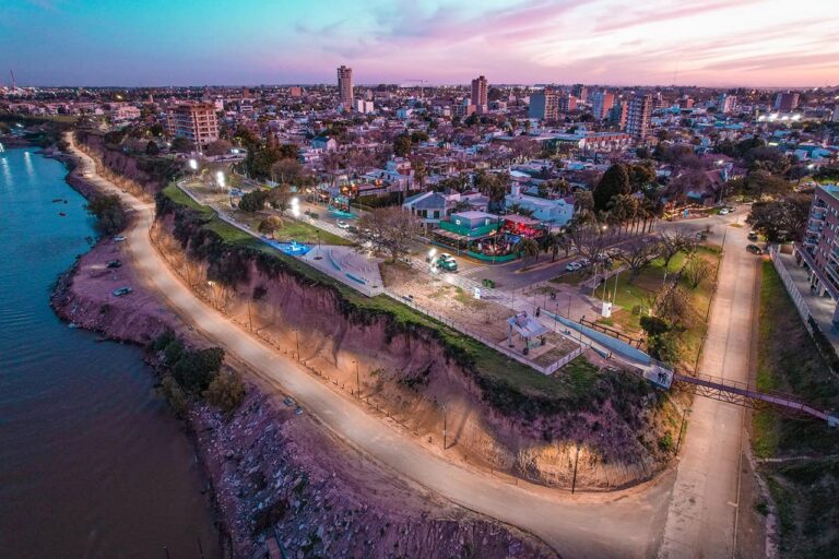 Raimundo presentó la primera etapa de las obras en el Paseo de la Costanera Baja