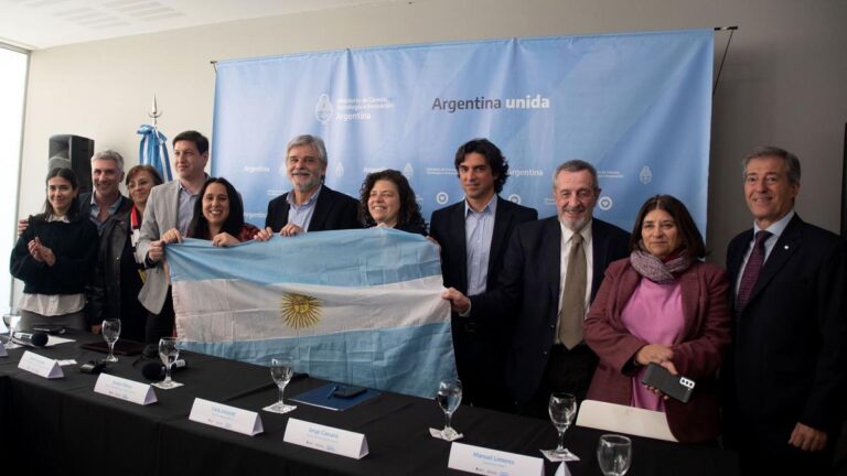 Aprobaron la primera vacuna argentina contra la Covid-19: Un hito de la ciencia nacional