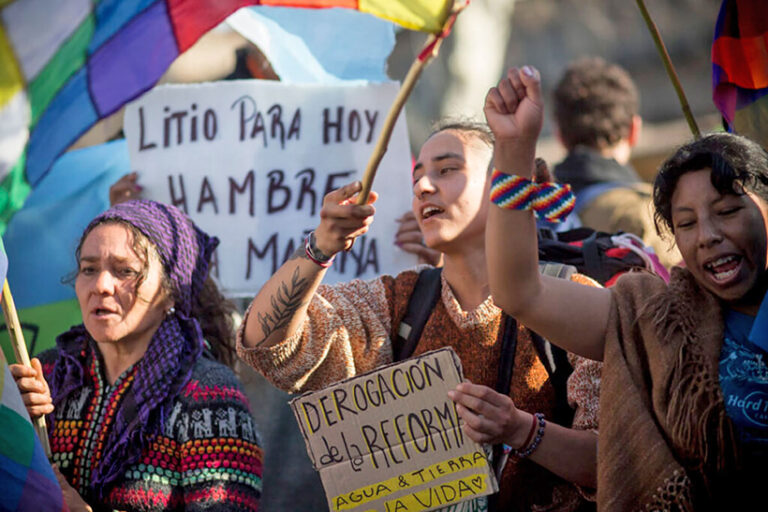 «No comemos baterías»