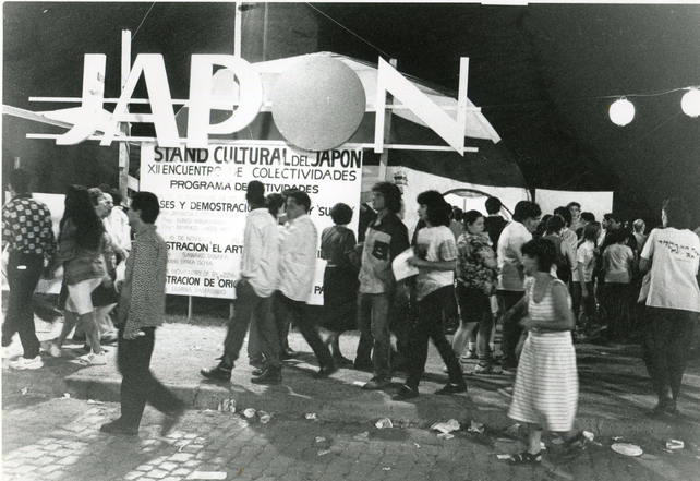 1985 Colectividades Rosario Escenario. Archivo La Capital