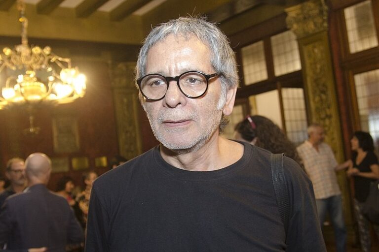 1947 nace PATRICIO CONTRERAS en Santiago de Chile. Actor de cine, teatro y televisión chileno