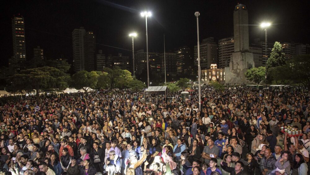 Democracia siempre: Rosario organiza un festival para celebrar y recordar la historia