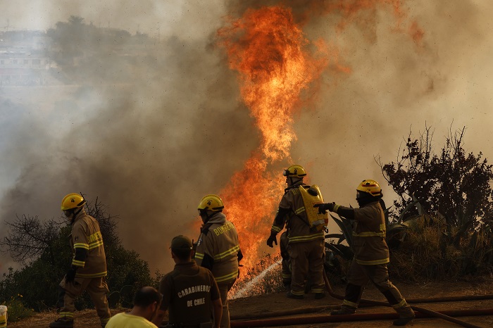 Dos días de duelo nacional por incendios chilenos