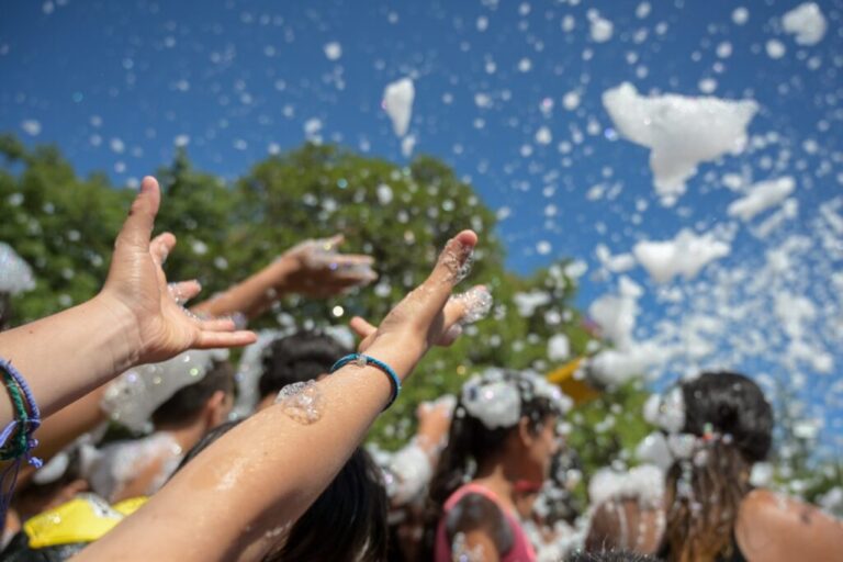 El Poli fue una fiesta: más de 1.300 chicos disfrutaron de una nueva edición de la Colonia Municipal