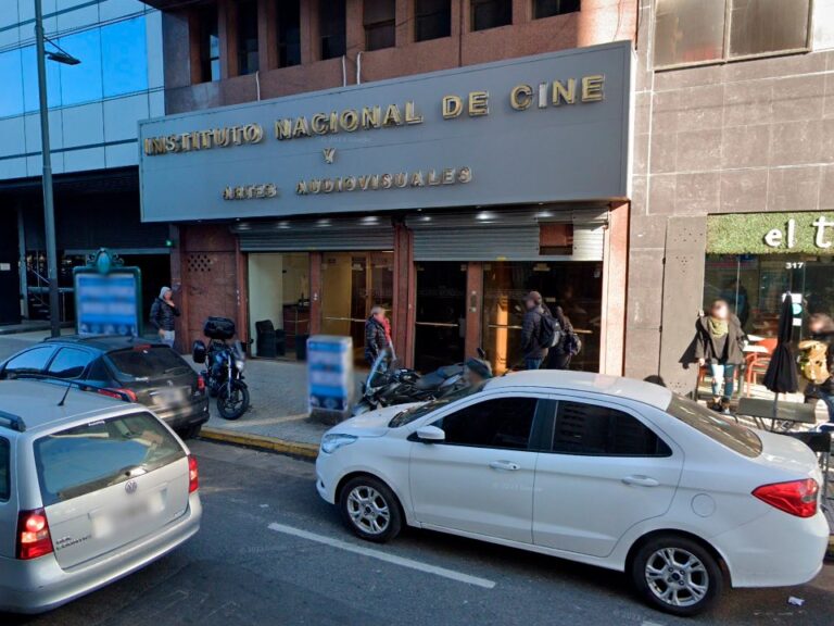 DEfecto Milei: fuerte desfinanciamiento a INCAA preocupa a sectores del cine y la cultura