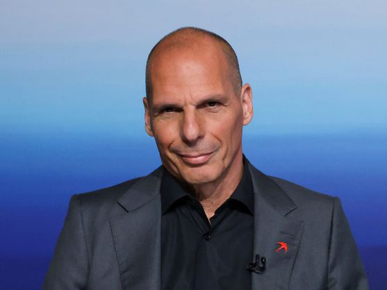 EL CAPITALISMO HA MUERTO y lo que viene es peor afirma Varoufakis, y lo explica…