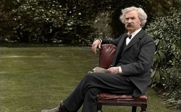 19100421 FALLECE MARK TWAIN Periodista y Escritor de EEUU nombre real Samuel Clemens considerado el padre de la literatura de Estados Unidos Autor de Tom Sawyer y El Principe y el Mendigo