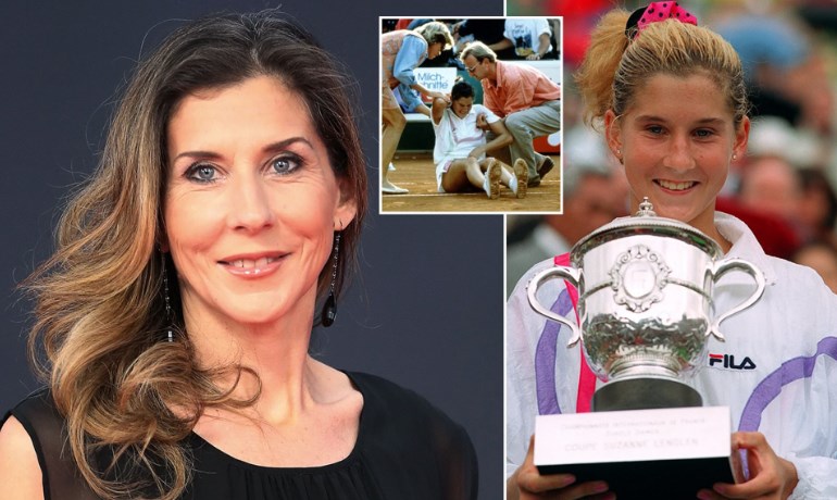 19930430 MONICA SELES La tenista serbia Mónica Seles número uno en la clasificación del tenis femenino es apuñalada con un cuchillo por un espectador en la ciudad alemana de Hamburgo