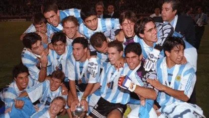 19950428 SUB-20 CAMPEON Dirigida por Jose Pekerman la seleccion argentina sub 20 gana el Mundial de Qatar 1995 al vencer a Brasil por 2-0 con goles de Leonardo Biagini y de Francisco Panchito Guerrero