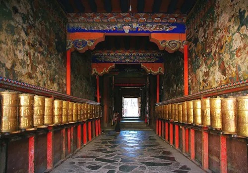 20240121 EL TEMPLO SAKYA Y LOS 84000 VOLÚMENES OCULTOS DE SABIDURIA TIBETANA