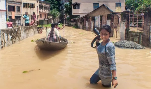 Periodistas que denuncian la crisis climática son atacados por gobiernos y empresas