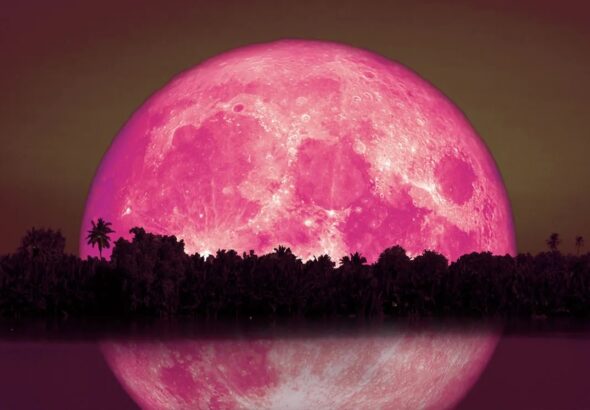 Espejo de los sueños, la magia nocturna de la Luna