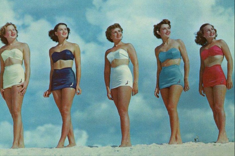 19460705 PRIMERA BIKINI El Ingeniero frances Loius Réard presenta la bikini en un desfile de trajes de baño que causó escándalo y denuncias de inmoralidad