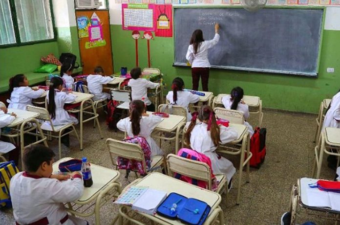 Asistencia Perfecta: más de 15 mil docentes cobrarán el incentivo