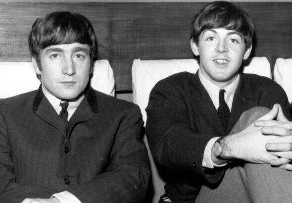 Efemérides 6 de Julio: Lennon McCartney Grecia Pasteur Dod Kahlo Noia Yrigoyen Lama Stallone Fangio Armstrong DíaZoonosis