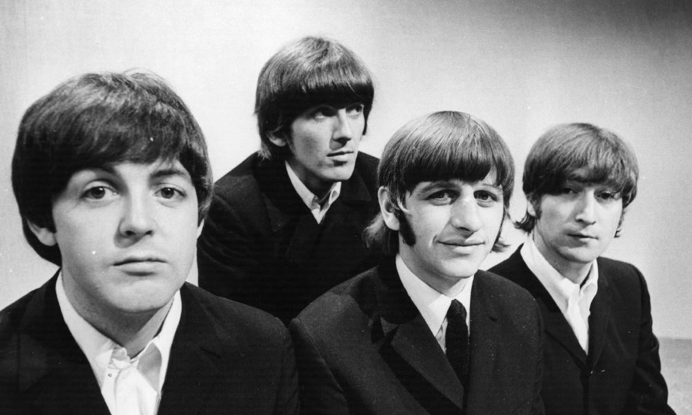 6 de agosto - The Beatles lanzan su álbum Help!