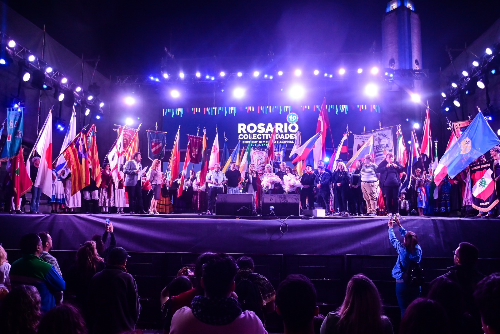 Colectividades 2024: Casi Un Millón y medio de asistentes La Fiesta del 40 Aniversario !!! Colectividades 2024: Casi Un Millón y medio de asistentes La Fiesta del 40 Aniversario !!!