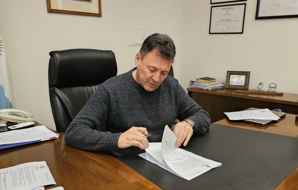La Municipalidad de San Lorenzo promueve la radicación de instituciones sanitarias mediante beneficios tributarios La Municipalidad de San Lorenzo promueve la radicación de instituciones sanitarias mediante beneficios tributarios