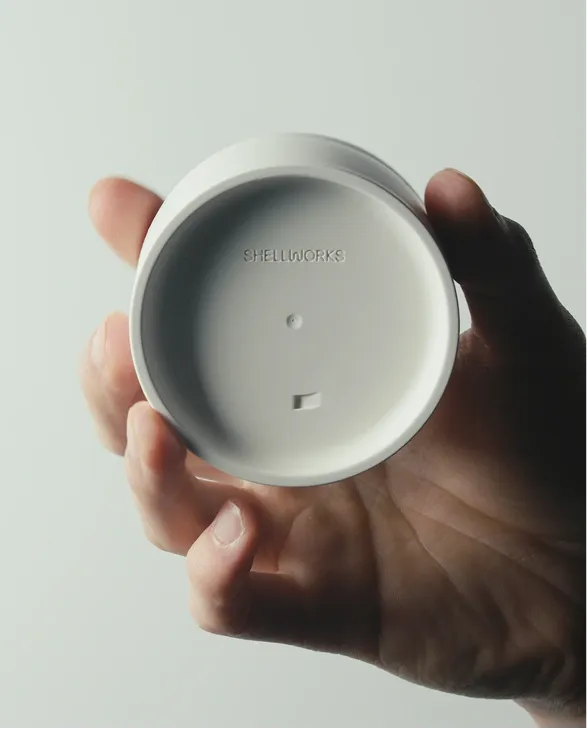 Una startup crea un empaque con una composta de microbios que elimina el plástico de la ecuación 3 Una startup crea un empaque con una composta de microbios que elimina el plástico de la ecuación